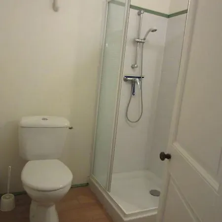 Maison Avec Piscine Non Chauffee & Partagee, 50m2 A 24km De La Rochelle 펜션